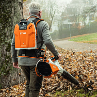 STIHL BGA 200 Аккумуляторное воздуходувное устройство STIHL BA010115900, Воздуходувные устройства аккумуляторные Штиль